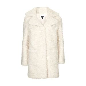 NEW Topshop Teddy Coat // Size 6